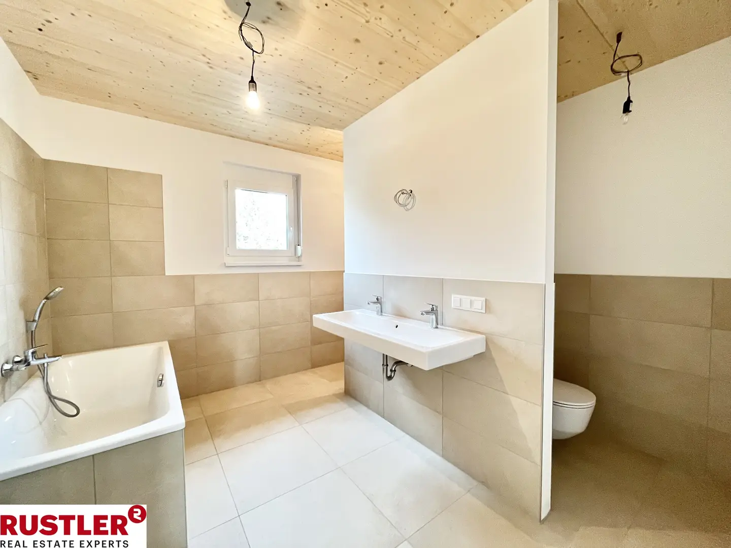 Energy efficient apartment with private garden