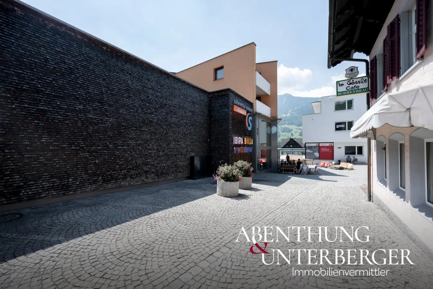 Attractive commercial space in the Silvretta Shoppingcenter – prime location in the heart of Schruns