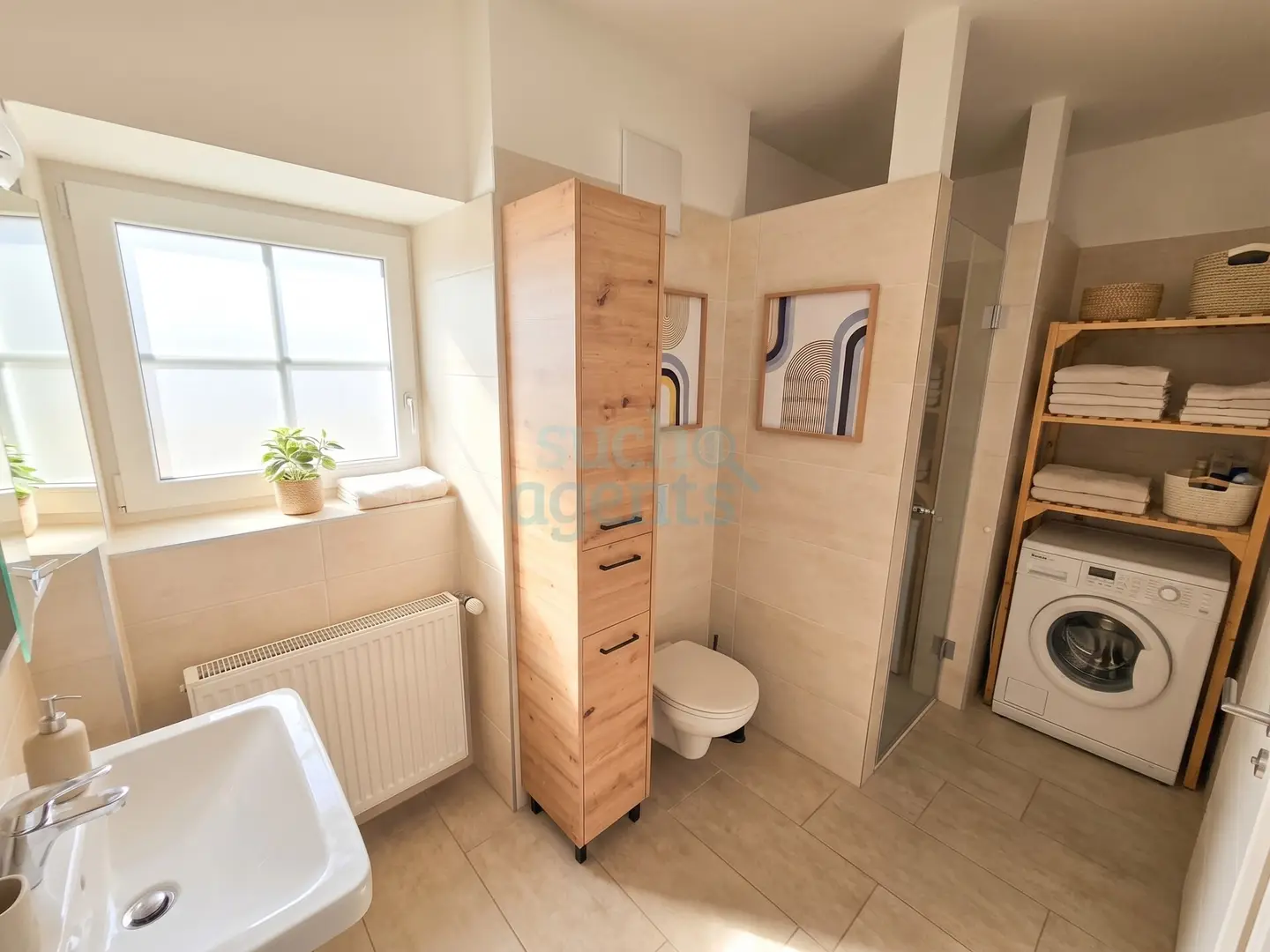 Dachgeschosswohnung mit großer Dachterrasse und Weitblick
