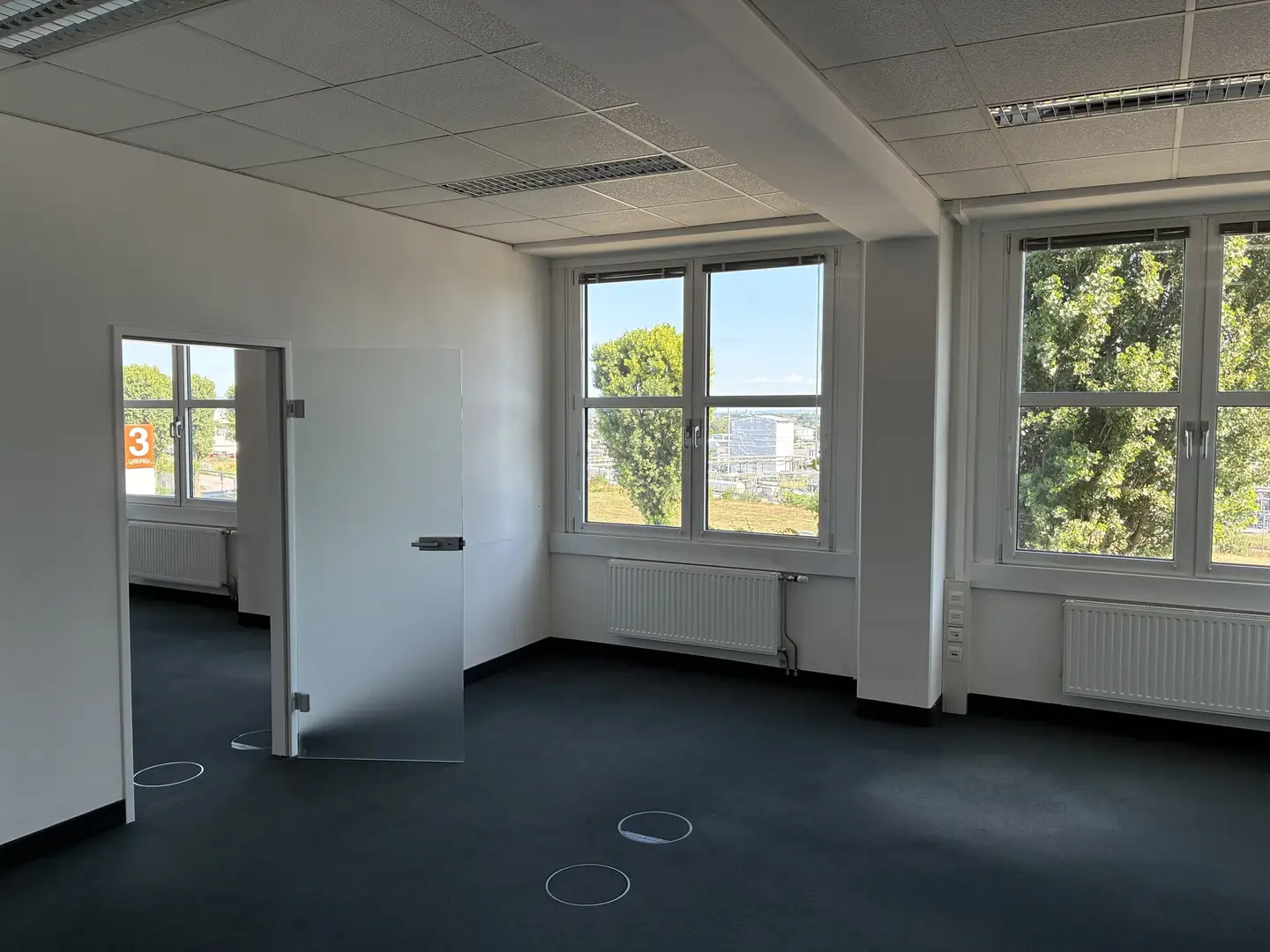 Loftwohnung im Concorde Business Park mit Club und Parkplätzen