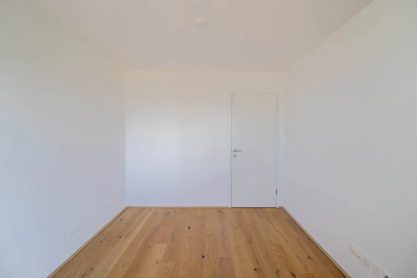 Hochwertige Wohnung nahe U1 Hauptbahnhof mit Aufzug