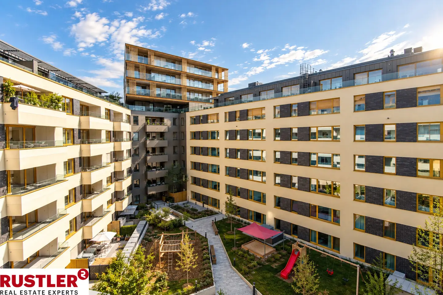 Quality apartment near U1 main station