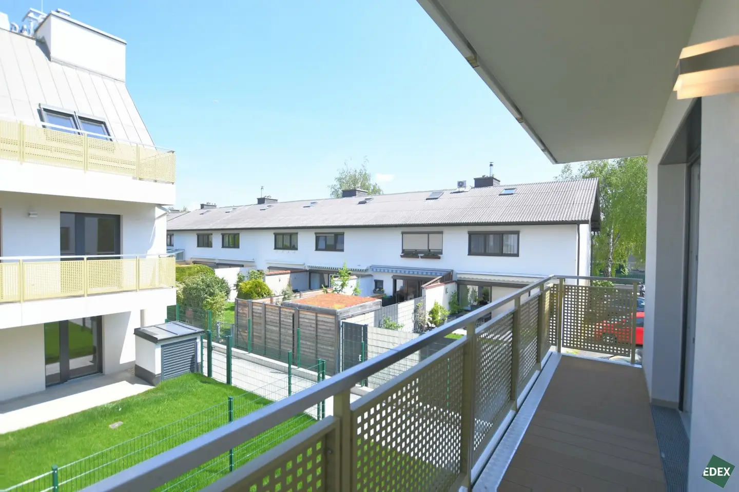 First occupancy: Newly built 2-room apartment with balcony in Eßling