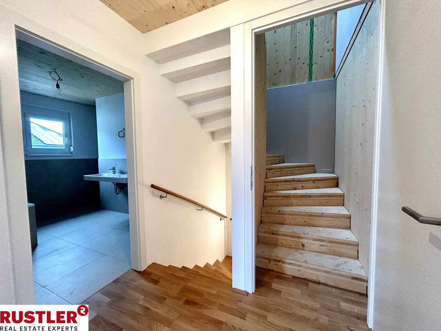 Nachhaltig gebaut mit Eigengarten Familienwohnung