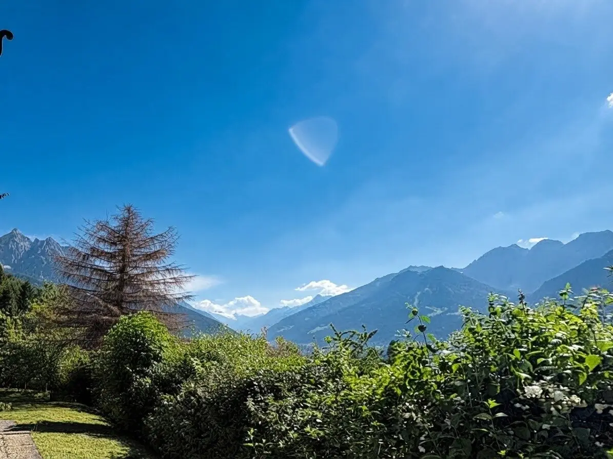 Build with a Far Reaching View – Sunny Plot above the Stubai Valley