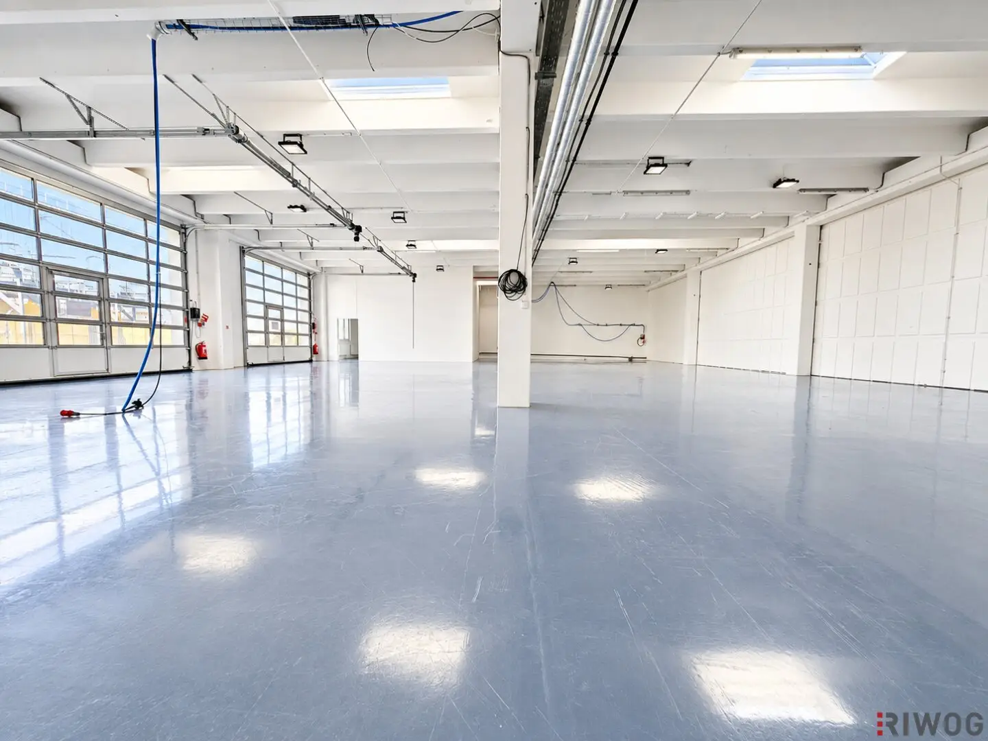 Ebenerdige Produktionsfläche mit 420m² | beheizbare Halle mit Nebenräumen | direkte Einfahrt möglich