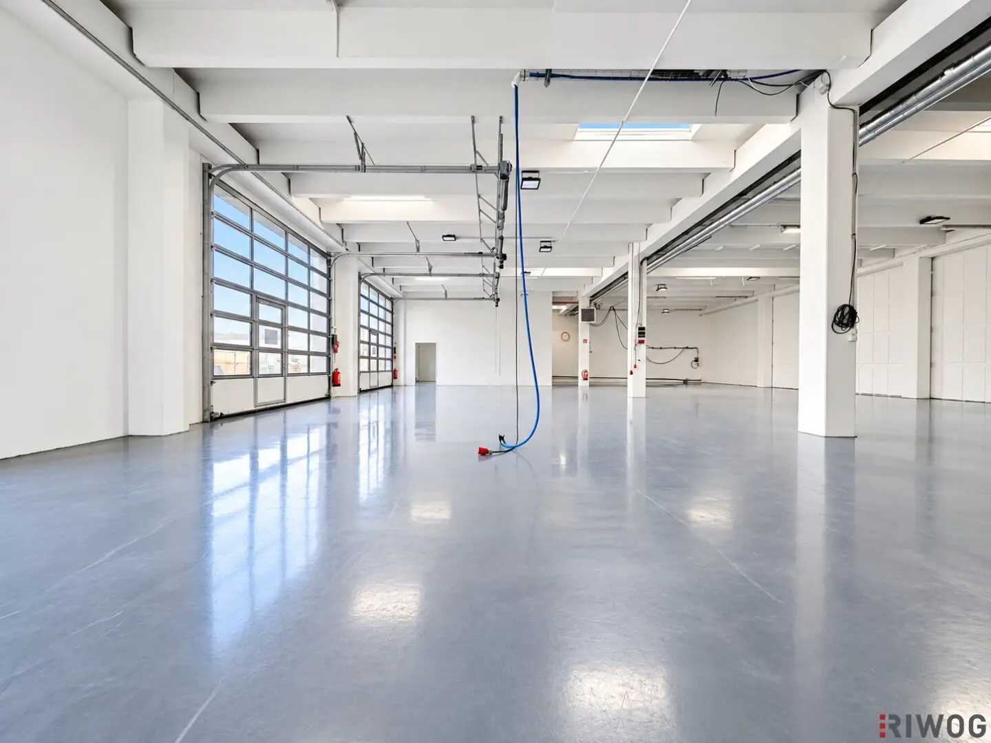 Ebenerdige Produktionsfläche mit 420m² | beheizbare Halle mit Nebenräumen | direkte Einfahrt möglich