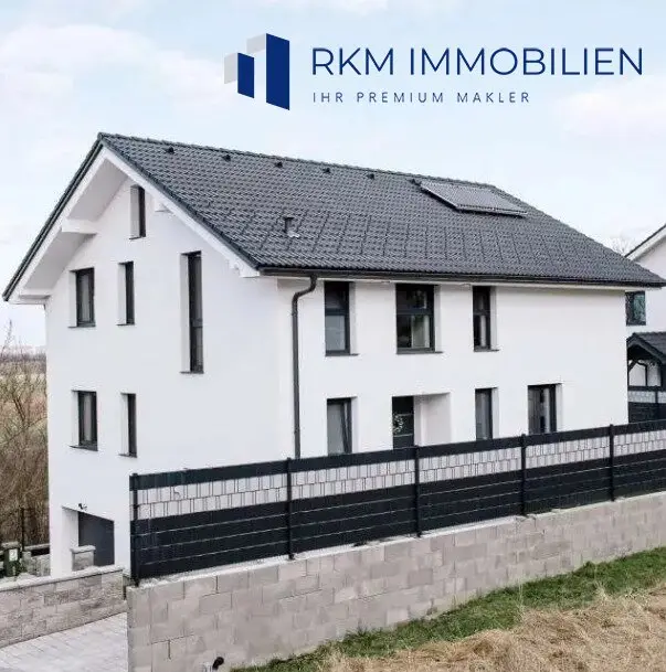 Highly modern single family house with garden, garage and solar in Mannersdorf am Leithagebirge at the top price of € 650,000.00