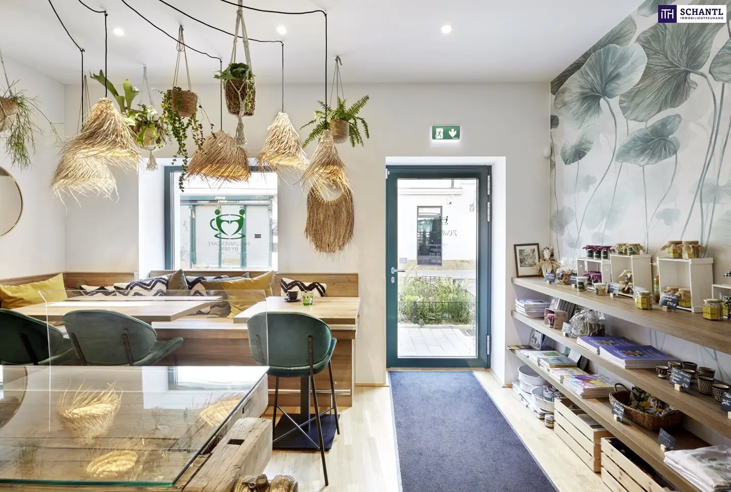 Exclusive Biedermeier Tenement House – Sustainable Investment in Exceptional Quality
