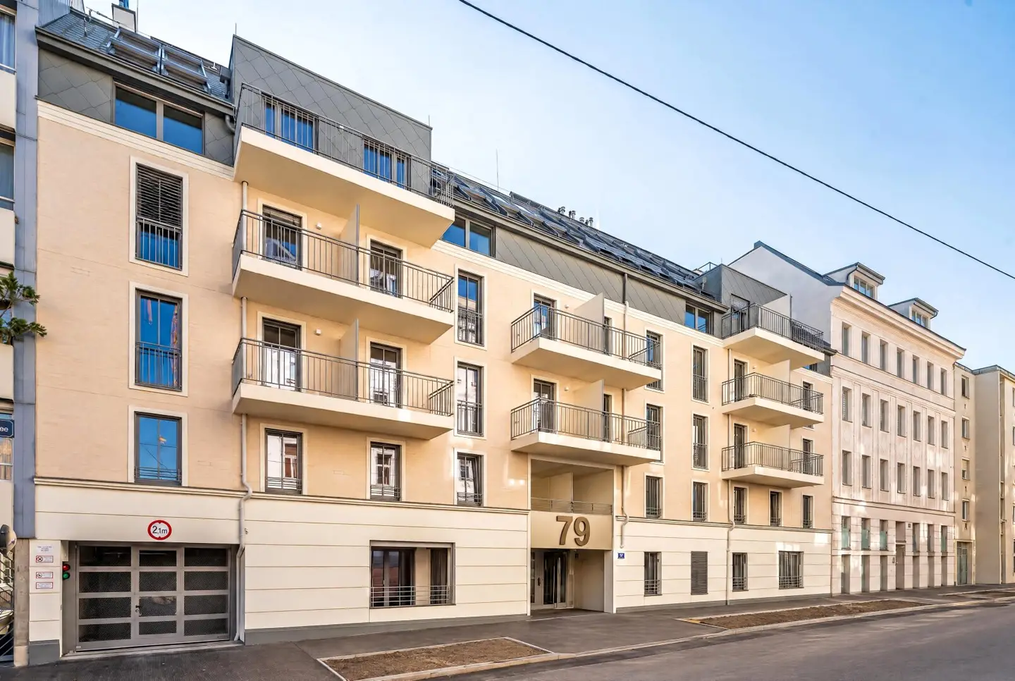 First occupancy! Perfectly laid-out 2-room apartment including 2 outdoor areas near Aumannplatz and Kutschkermarkt