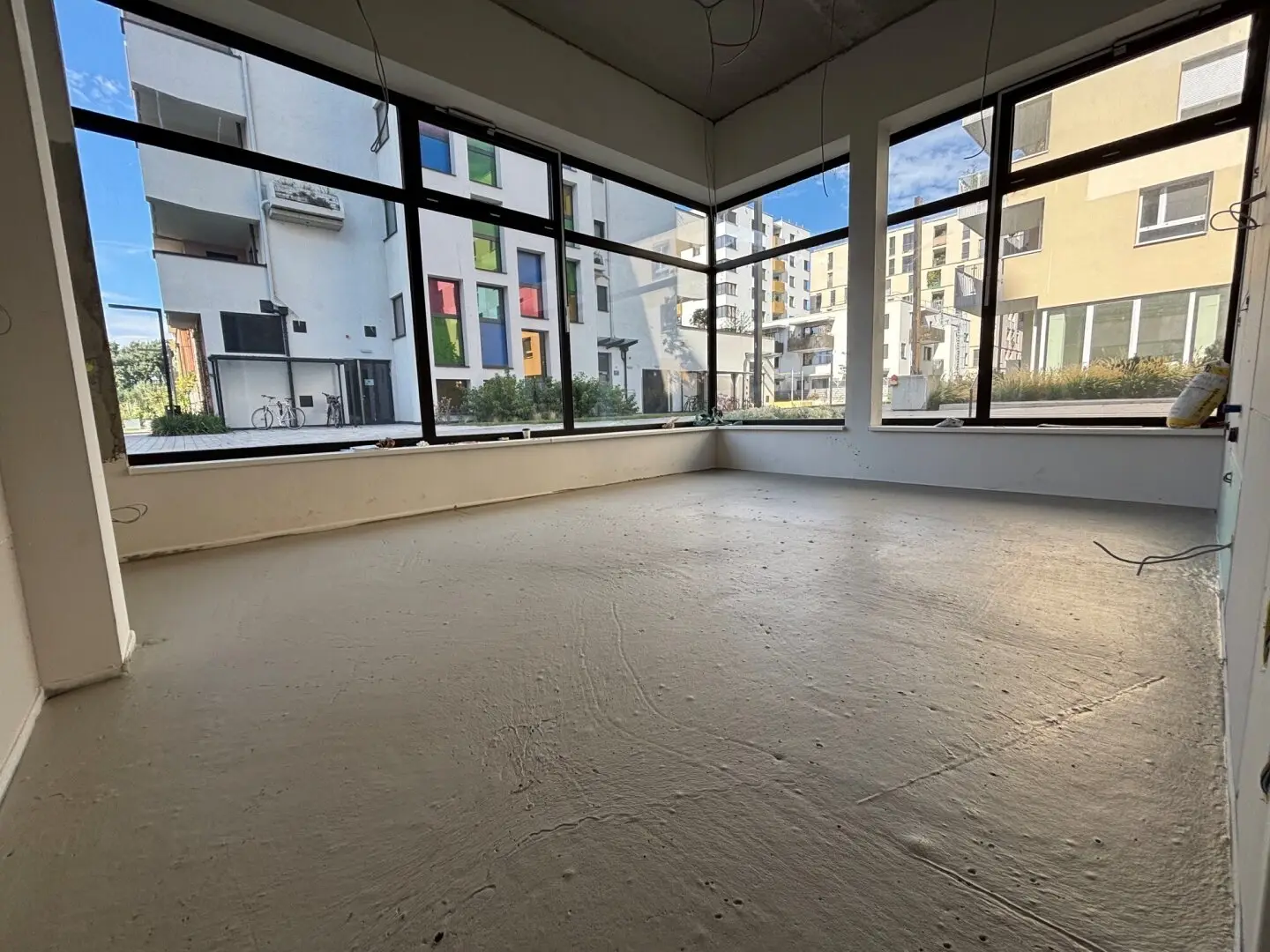 ## BELAGSFERTIG - Ihr Geschäftslokal im Herzen des NORDBAHNVIERTELS ##