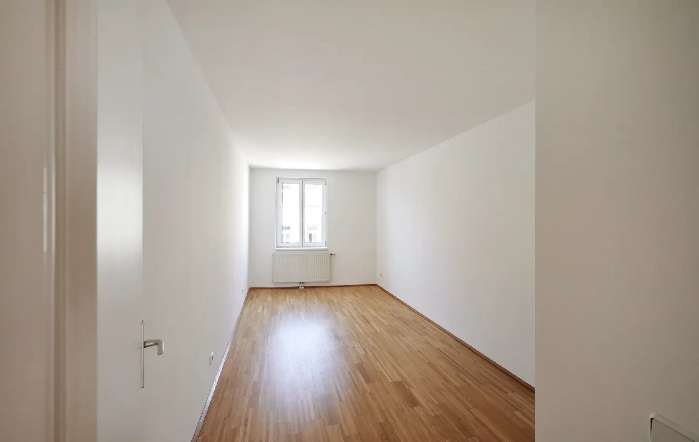 Helle Altbauwohnung mit Aufzug nahe Prater