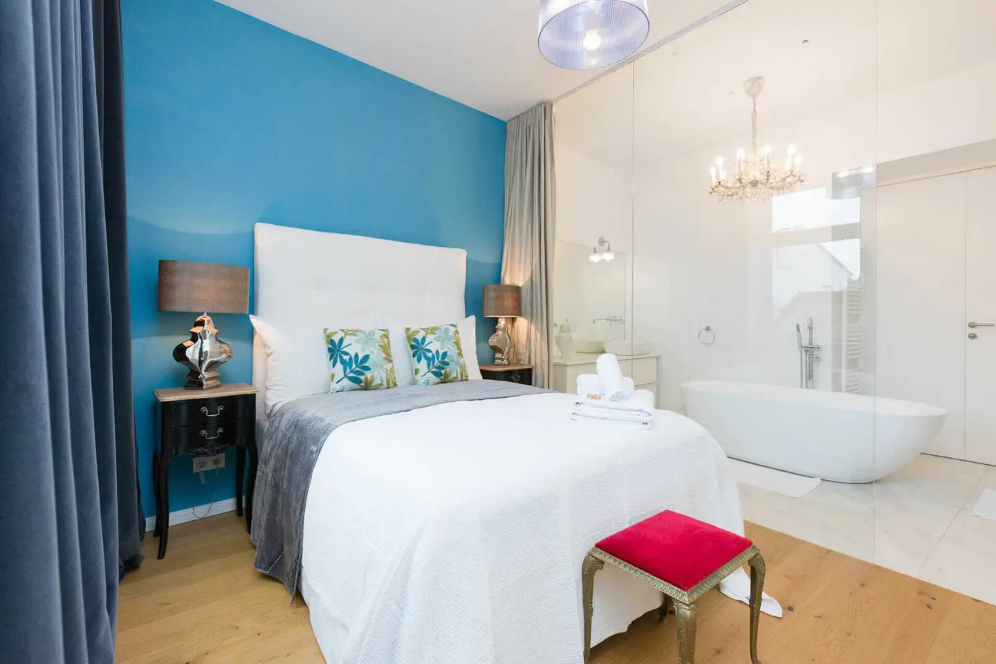 Luxus &amp; Eleganz in Perfektion – modern Wohnen in zentraler Top-Lage nahe Mariahilfer Straße!