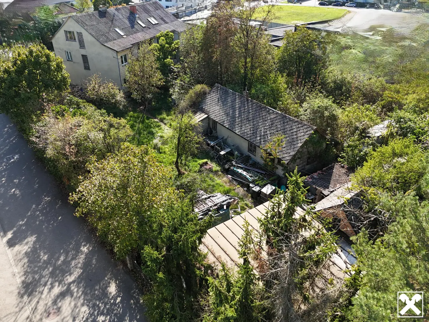 Entwicklungsgrundstück mit Bestandshaus Wohnung