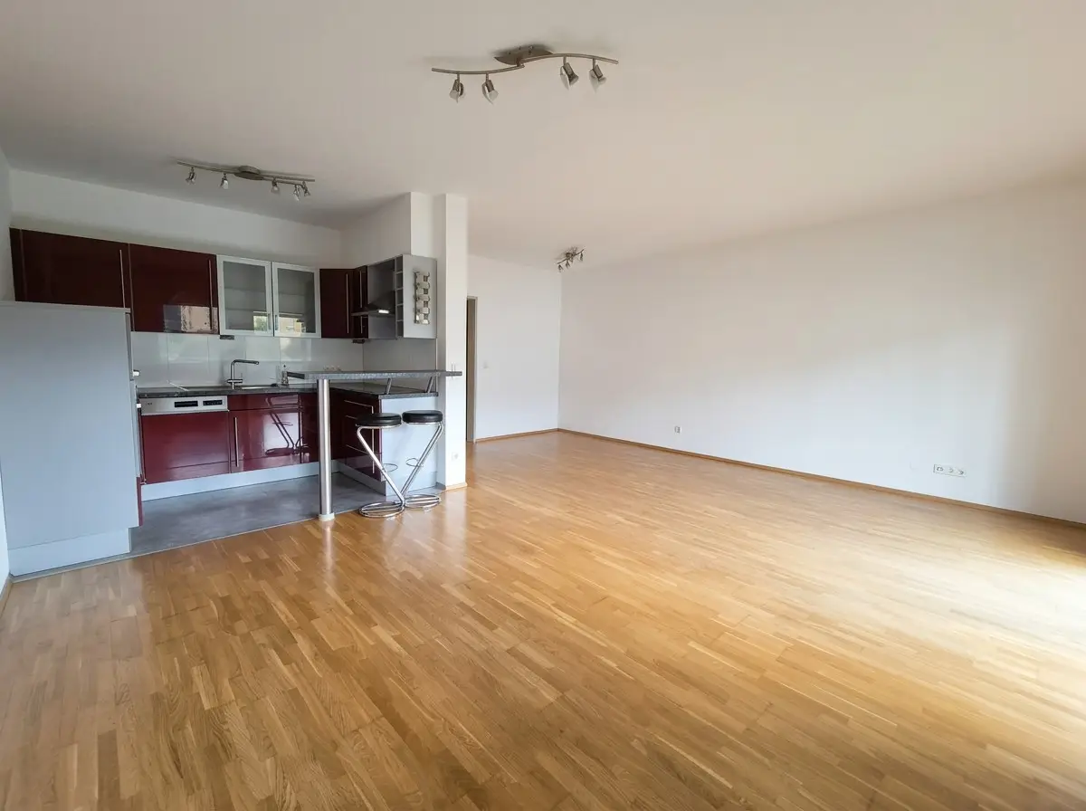 Dachgeschosswohnung mit großzügigem Balkon und Lift