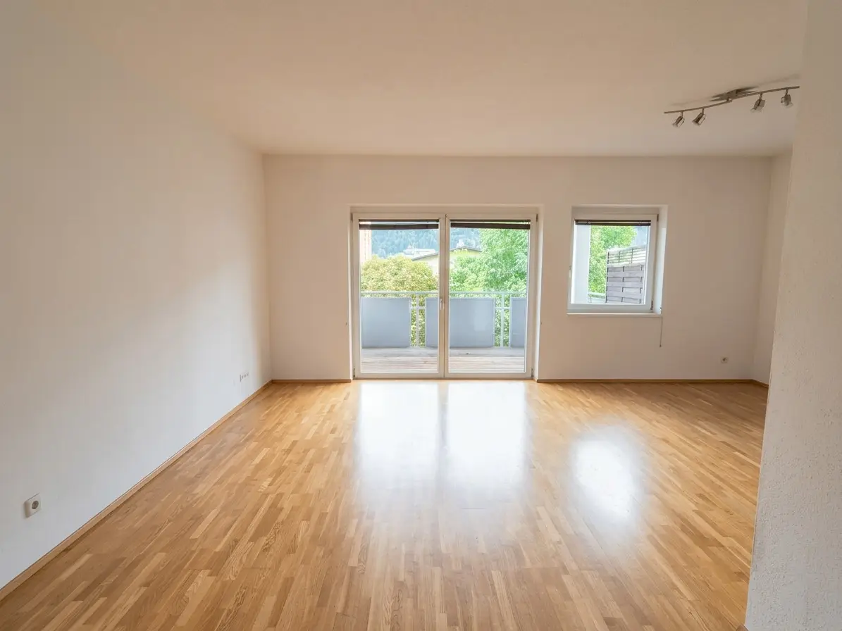 Dachgeschosswohnung mit großzügigem Balkon und Lift