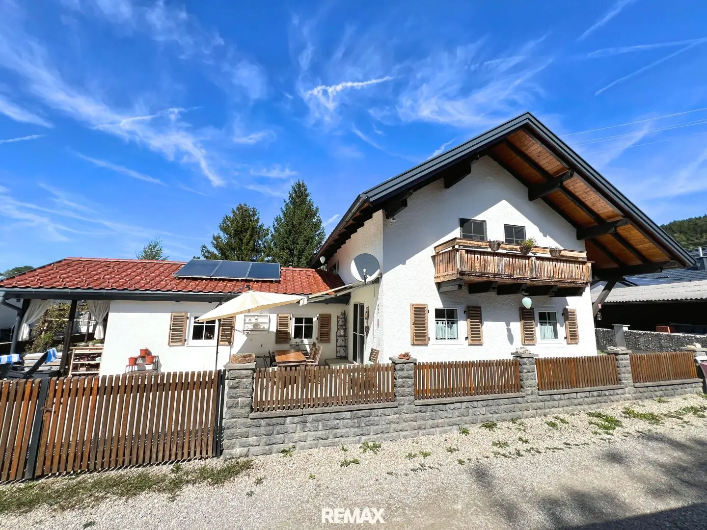 Familienhaus mit großem Garten &amp; Terrasse