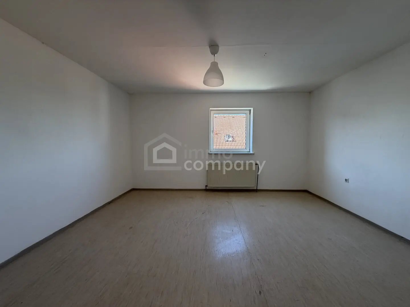 Pernau - 3-Zimmer-Wohnung mit zugewiesenem Parkplatz