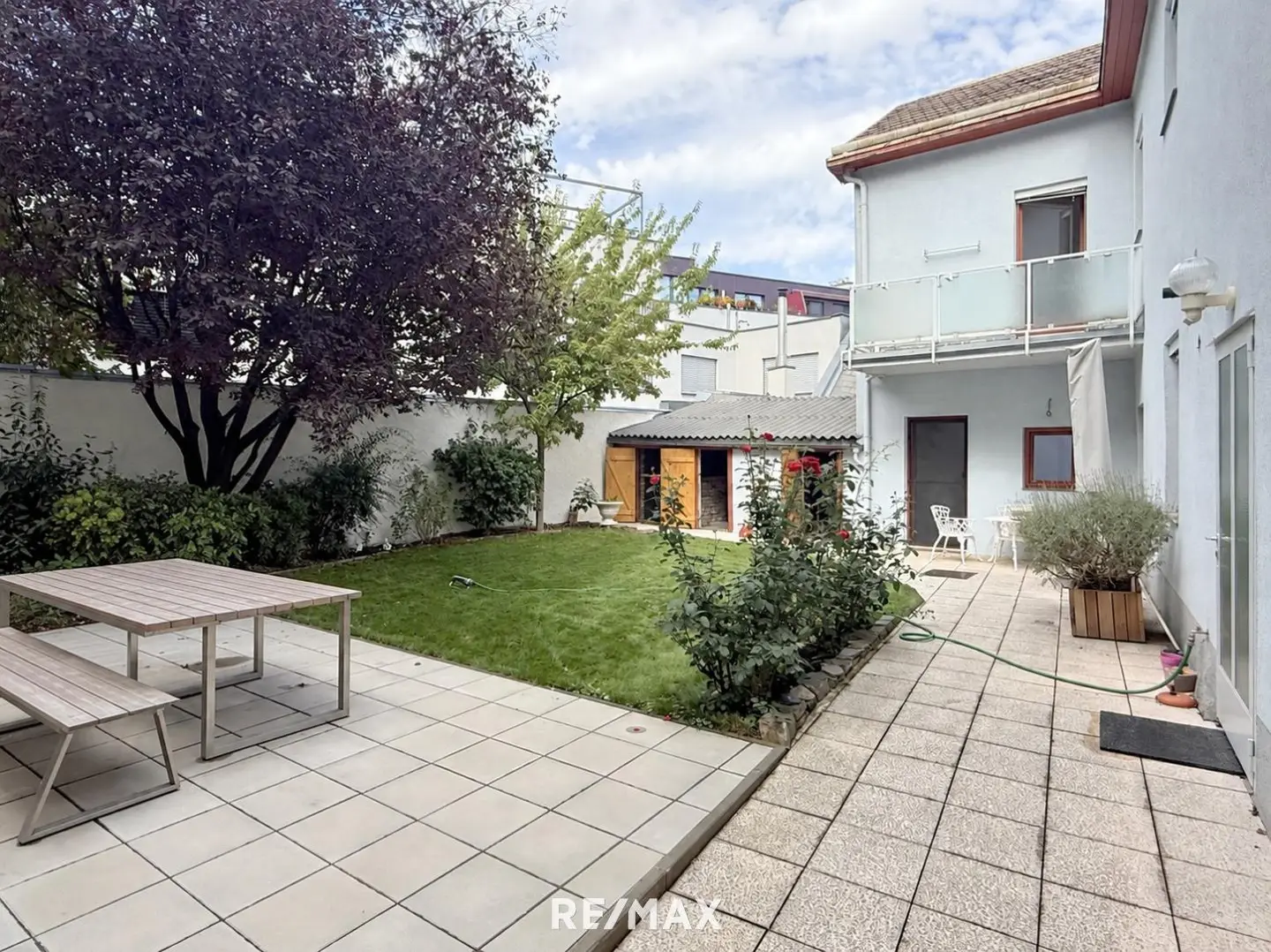 Wohnung in zentraler ruhiger Lage ideal für Sanierung