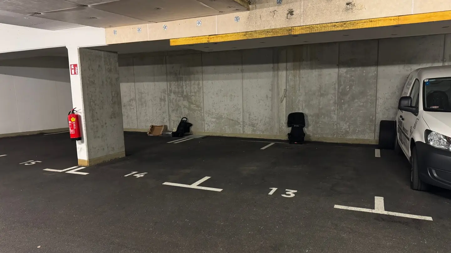 Car garage parking space - Carlbergergasse 4-6, 1230 Wien
