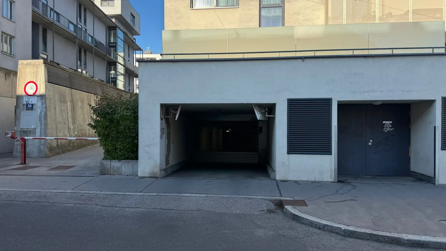 Car garage parking space - Carlbergergasse 4-6, 1230 Wien