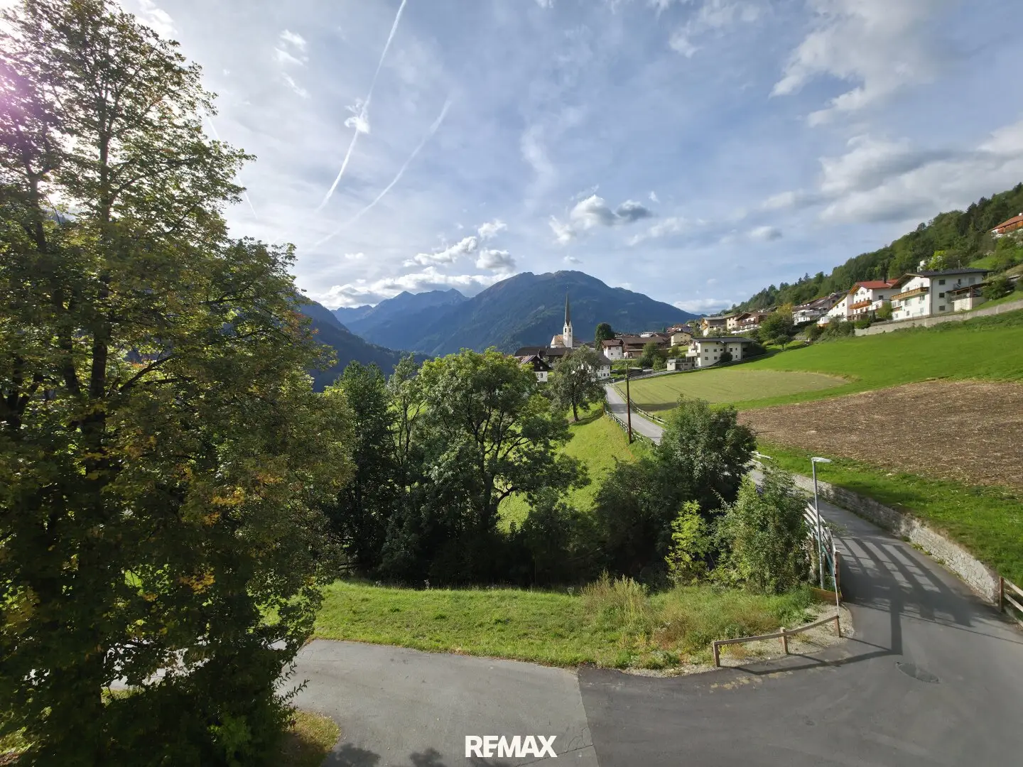 Charming 4-room apartment in the Pitztal cozy and well laid out