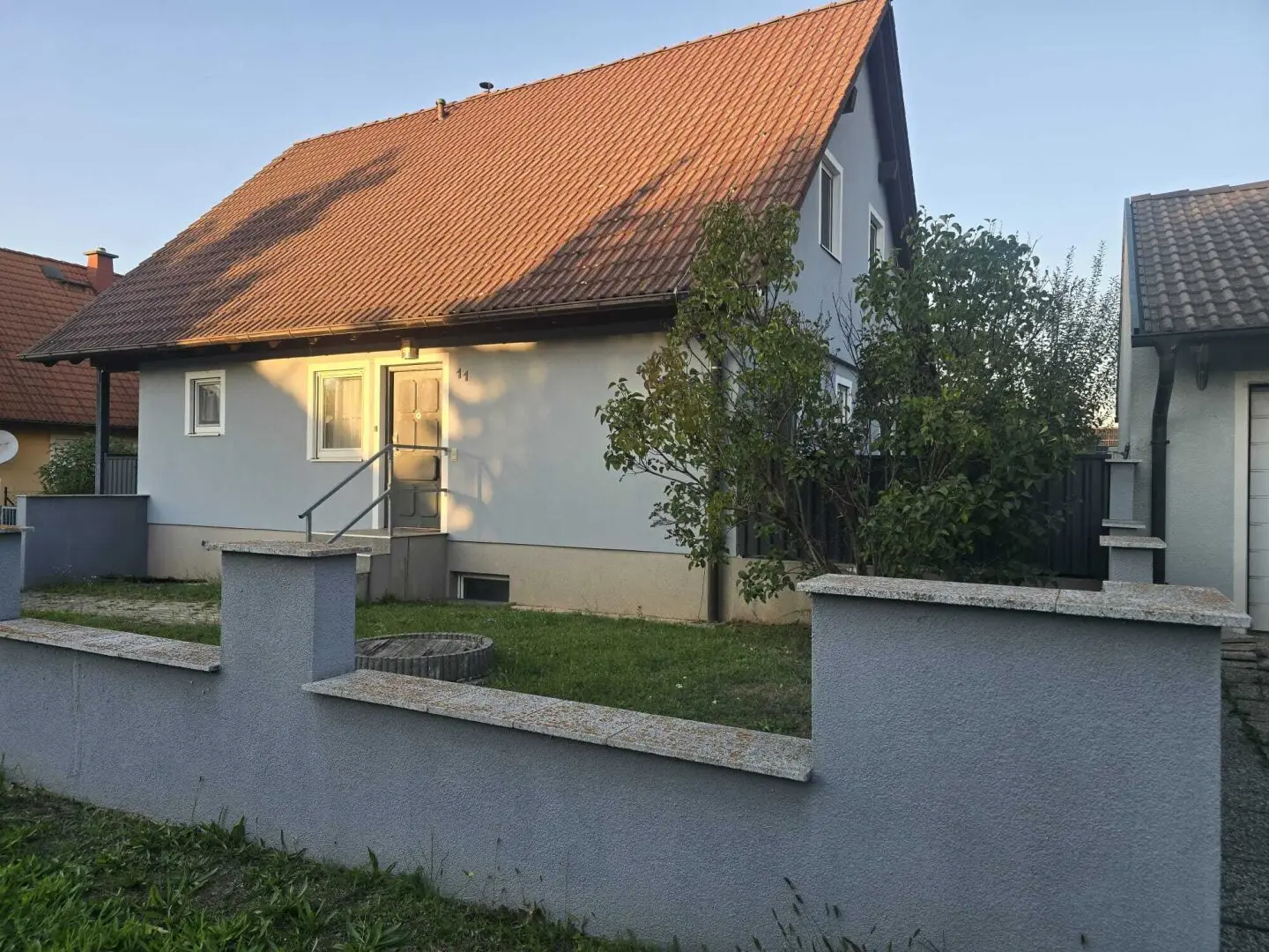 ++ Familienidylle mit 5 Zimmern, Riesen-Terrasse mit 63,5 m²  + großer Garten + BJ1997 + 2 KFZ-Stellplätze ++