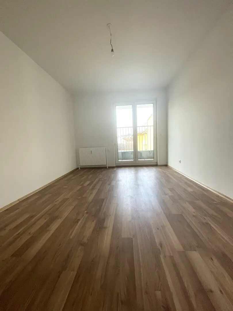 Bright 3-room apartment with loggia in 1120 Meidling
