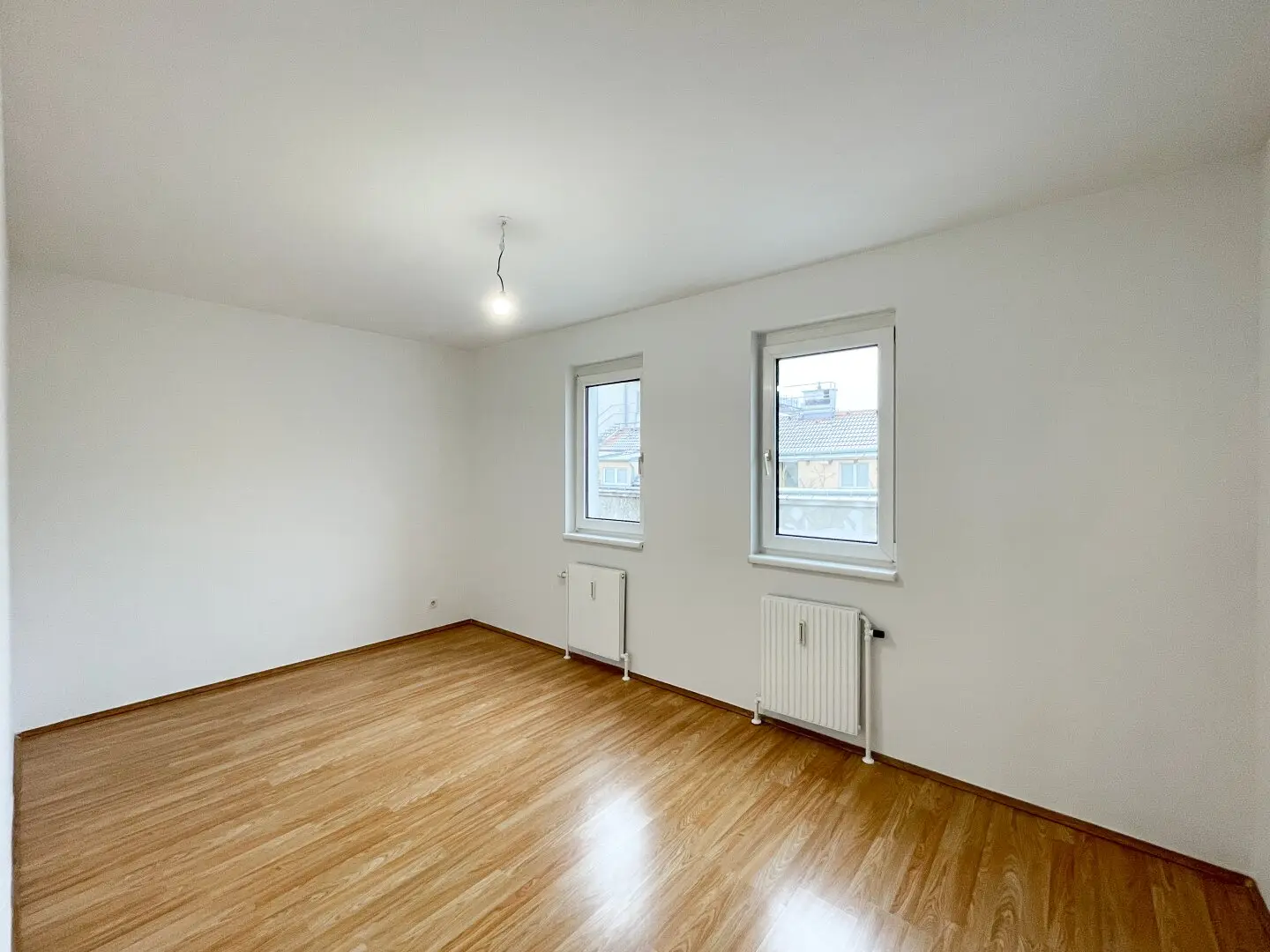3-room apartment with elevator and loggia for rent in the 12th Vienna municipal district
