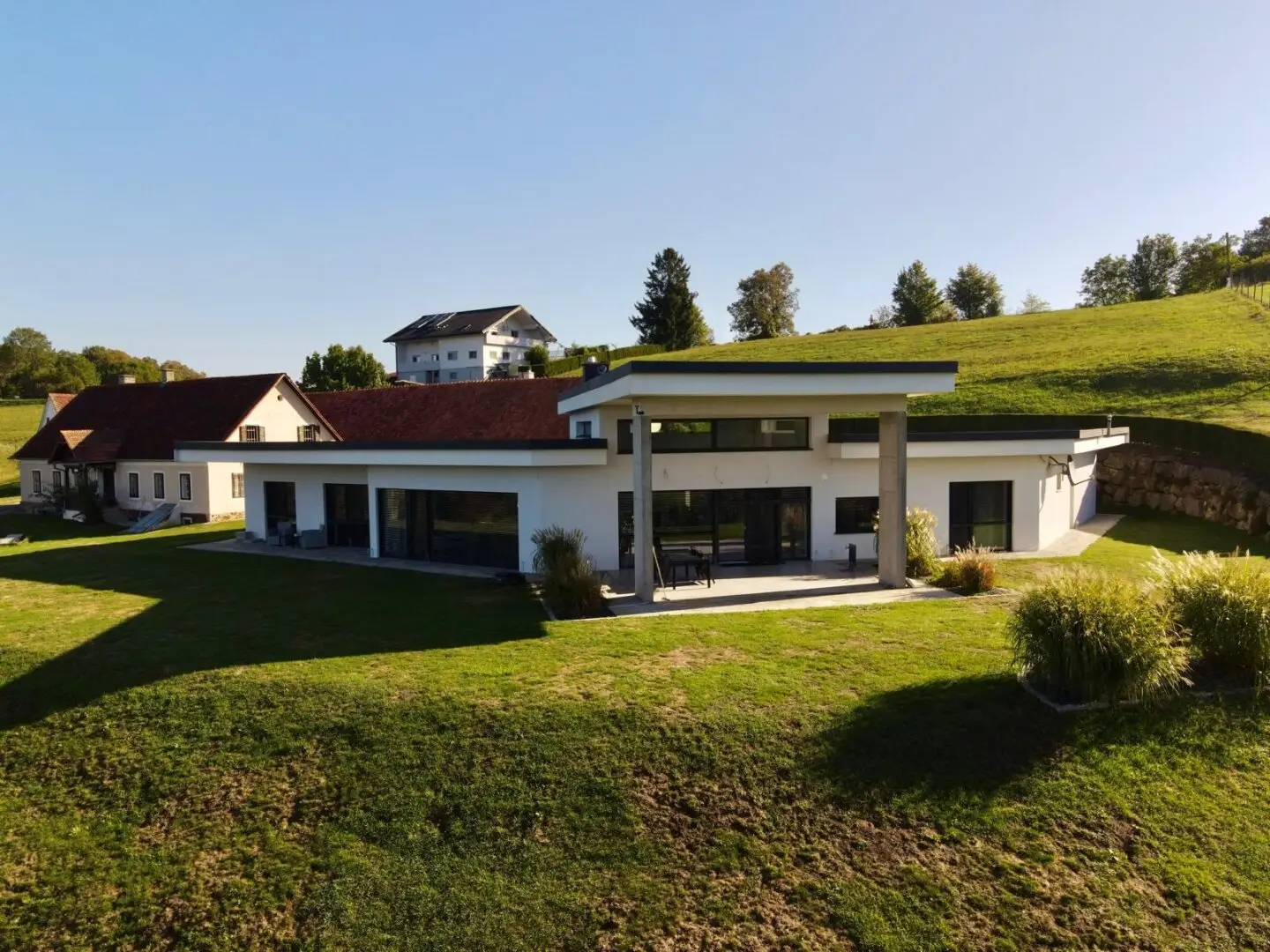 Landwirtschaftliches Anwesen in traumhafter Ruhe und Aussichtslage.