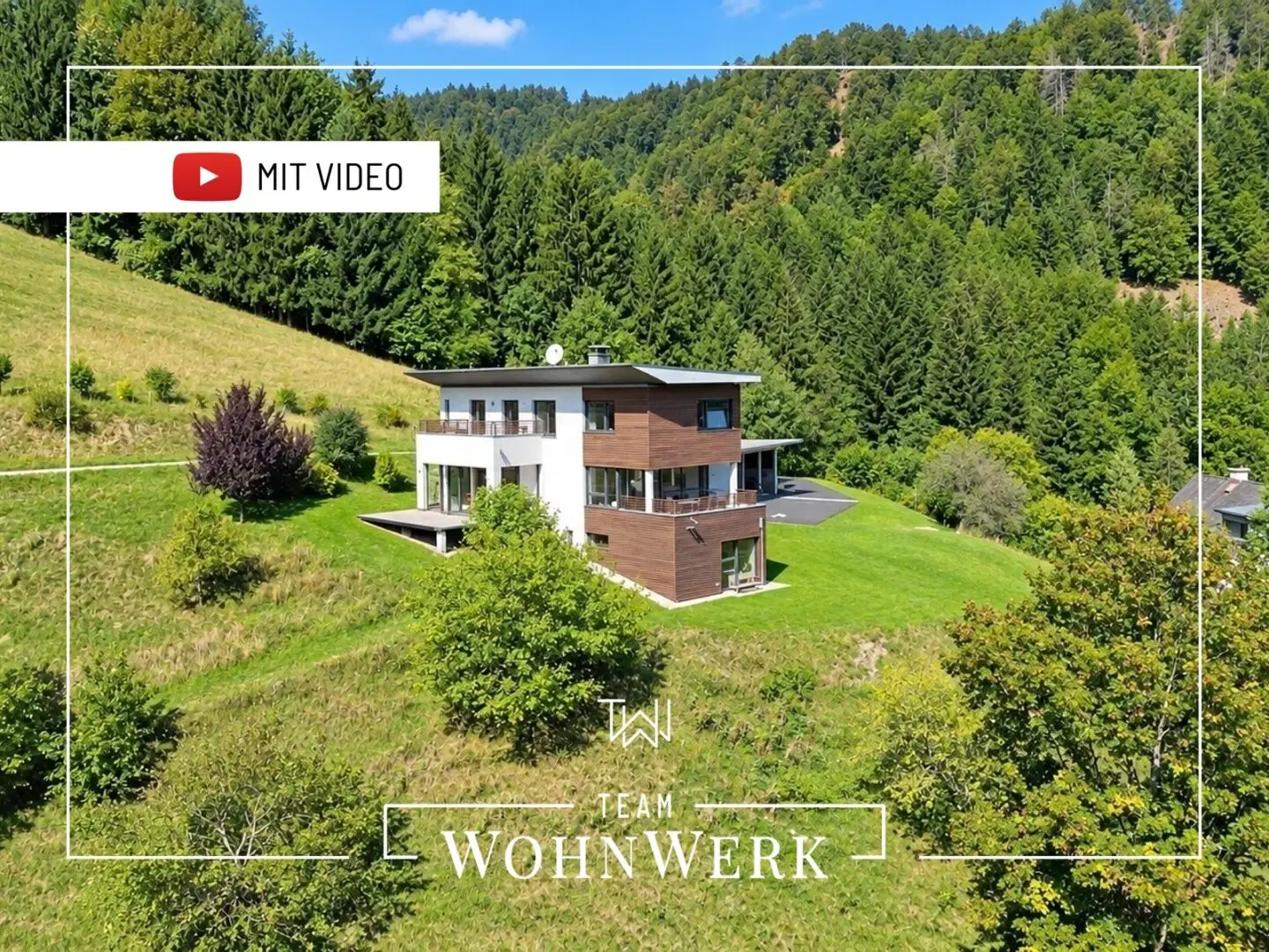Architect-designed house in secluded location | 265 m² on three levels with 4,136 m² private land in Kehr und Plesch