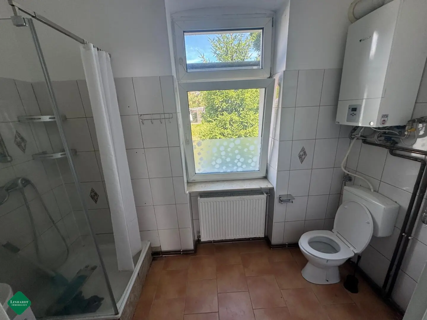 Charming single-family house with possibility to add an upper floor near Vienna