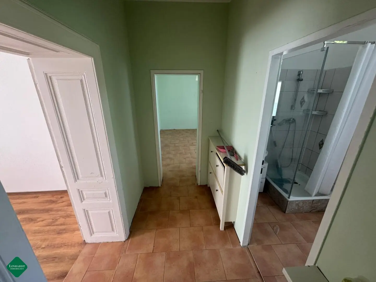 Charming single-family house with possibility to add an upper floor near Vienna