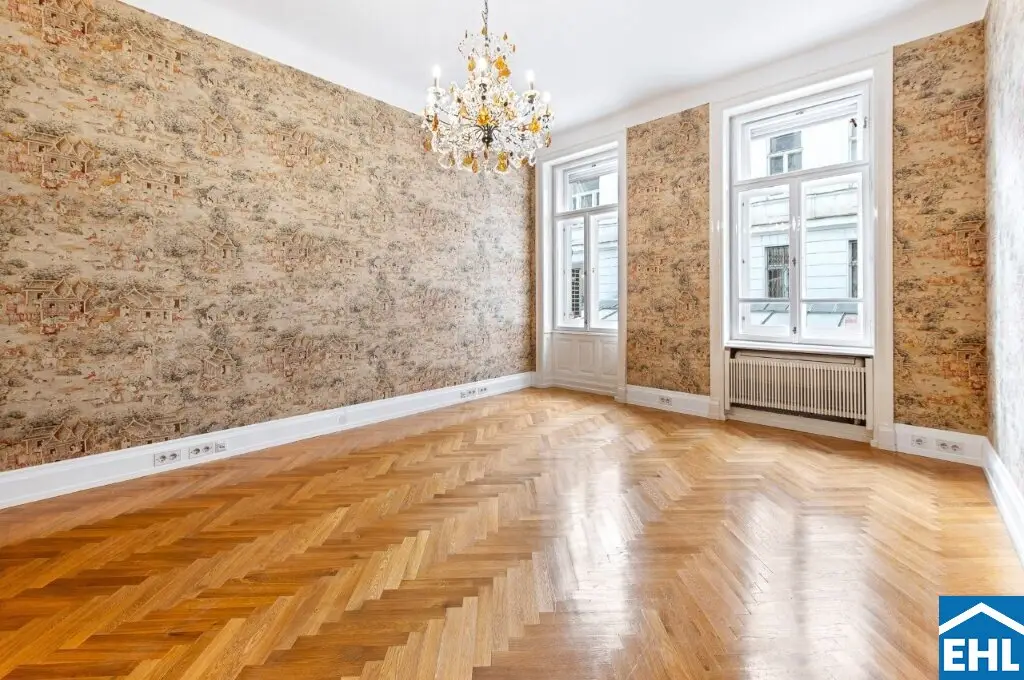 Extravagant 4.5 room period apartment in prime Vienna location next to the French Embassy