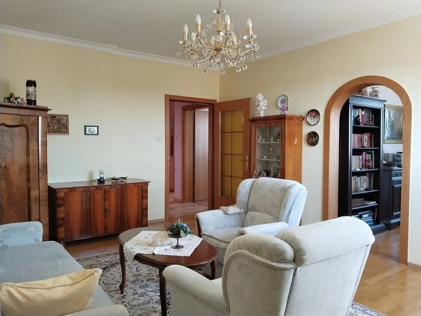 Bestandsfreie 3-Zimmer-Wohnung mit zwei Loggien und Weitblick