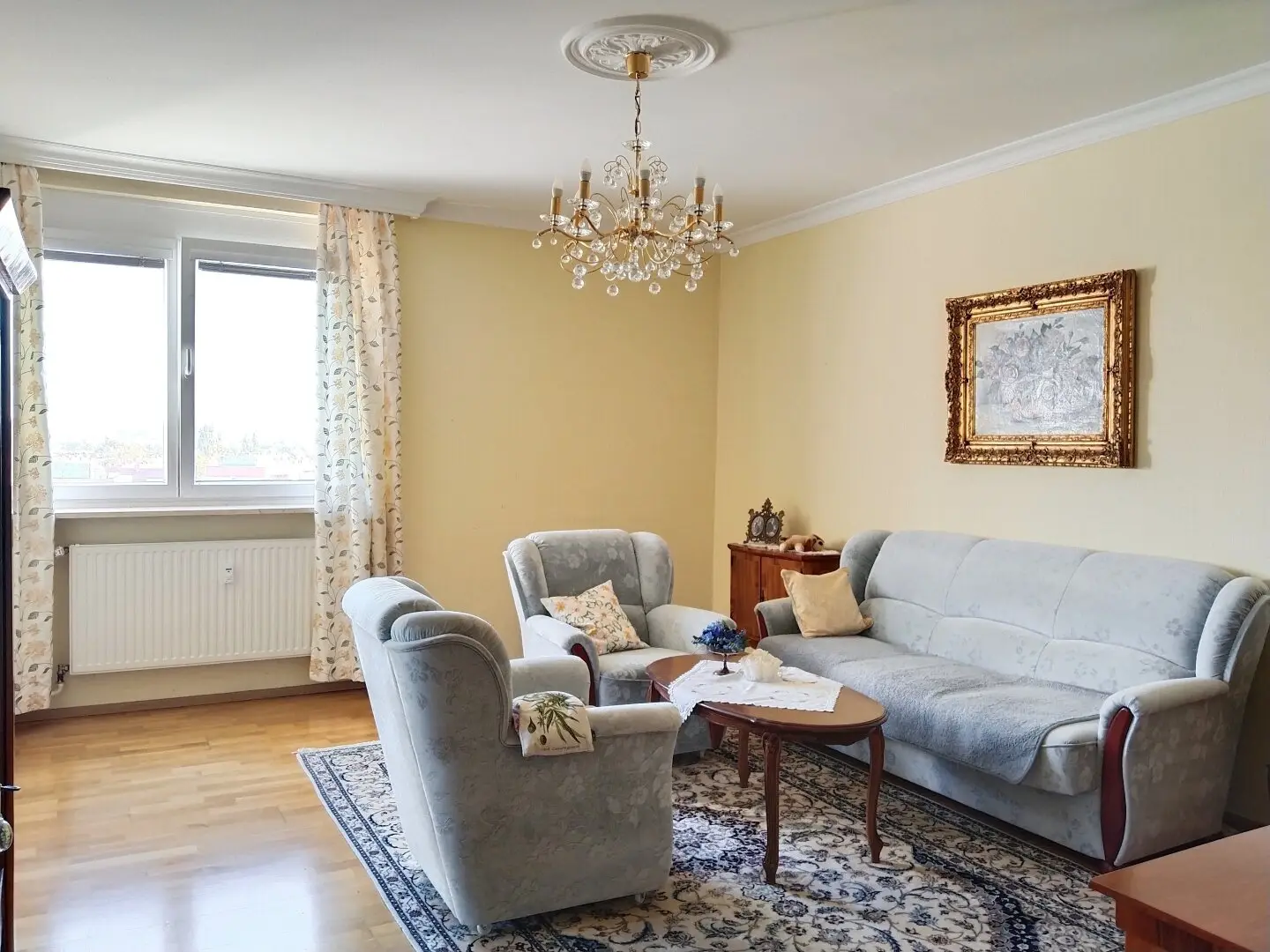 Bestandsfreie 3-Zimmer-Wohnung mit zwei Loggien und Weitblick