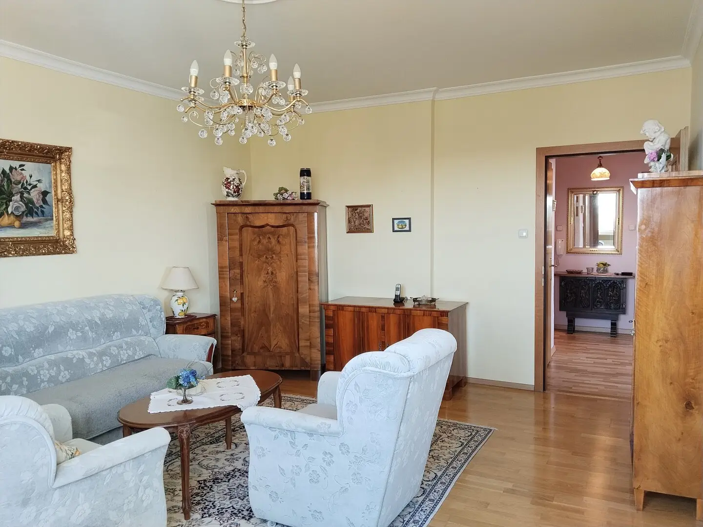 Bestandsfreie 3-Zimmer-Wohnung mit zwei Loggien und Weitblick