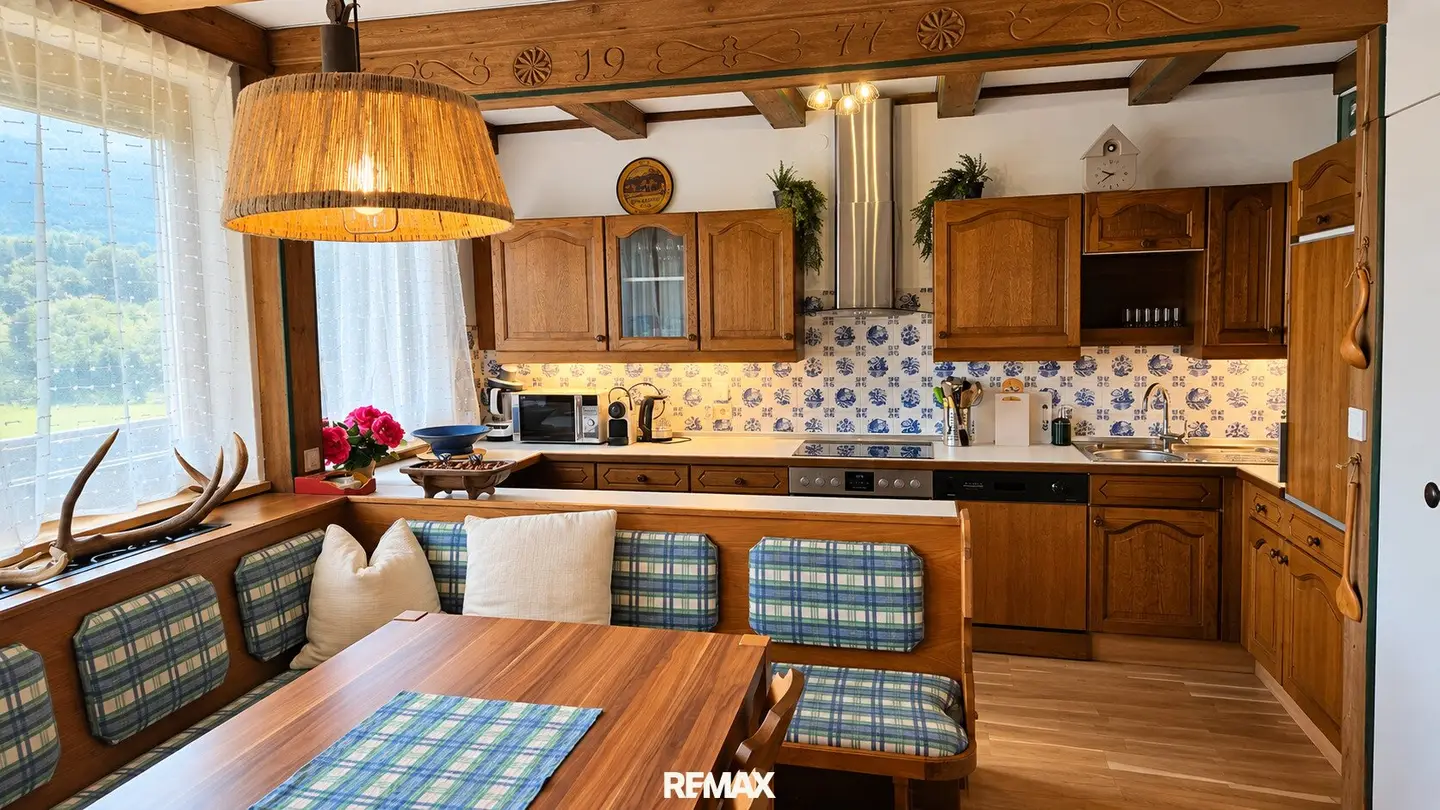Saisonmiete in Zell am See | Möblierte 3-Zimmer-Wohnung mit Balkon &amp; Bergblick