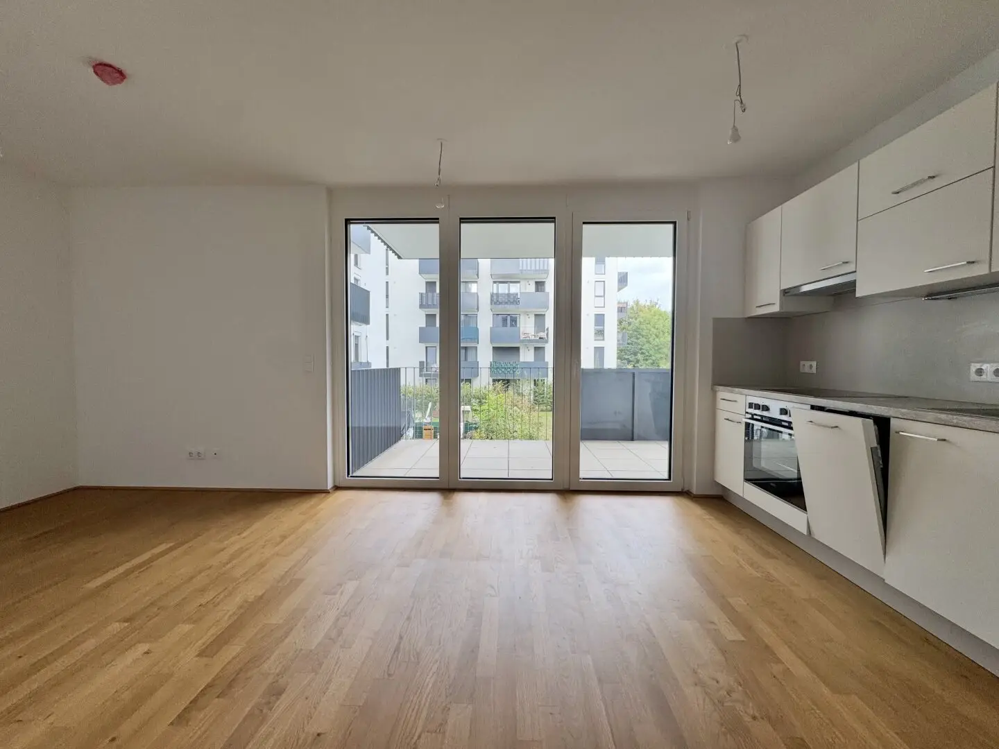 Wohnen mit Grünblick nahe U1 Kagraner Platz