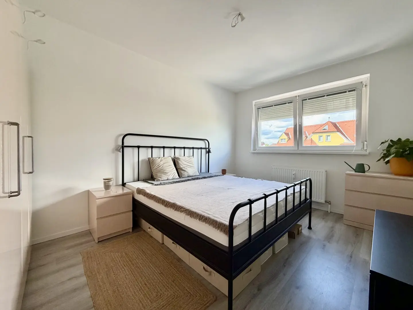 Modern sanierte Wohnung in grüner Anlage nahe SCS