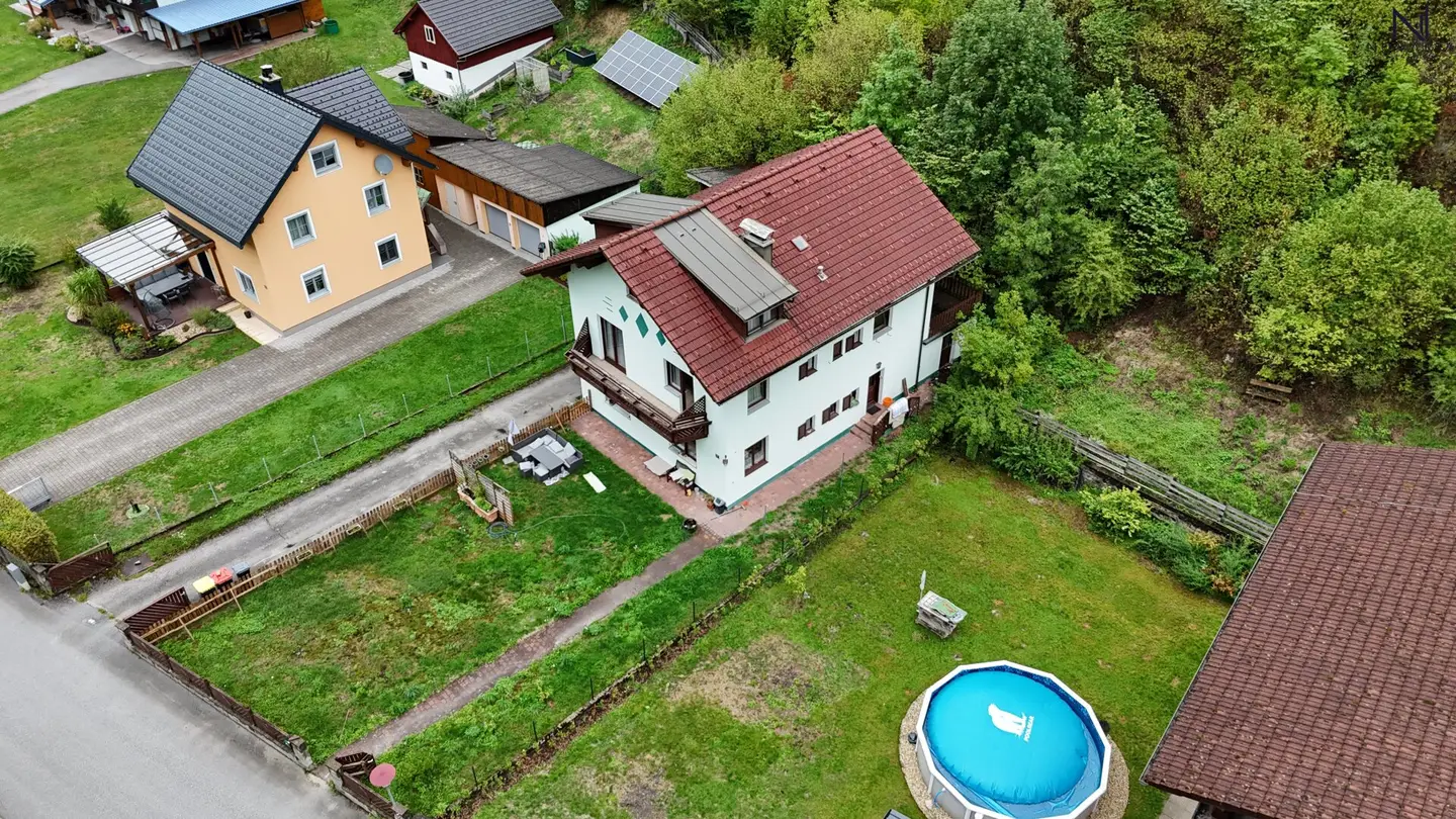 Rückzugsort im Grünen – großzügiges Wohnhaus mit Garten, Balkon & Garage
