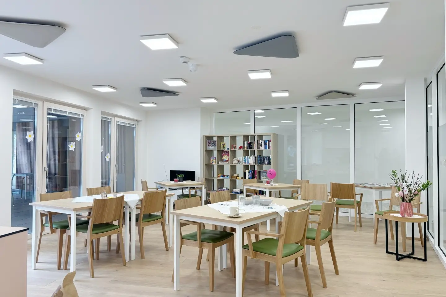 Helle Wohnung mit Loggia und Aufzug im Neubau