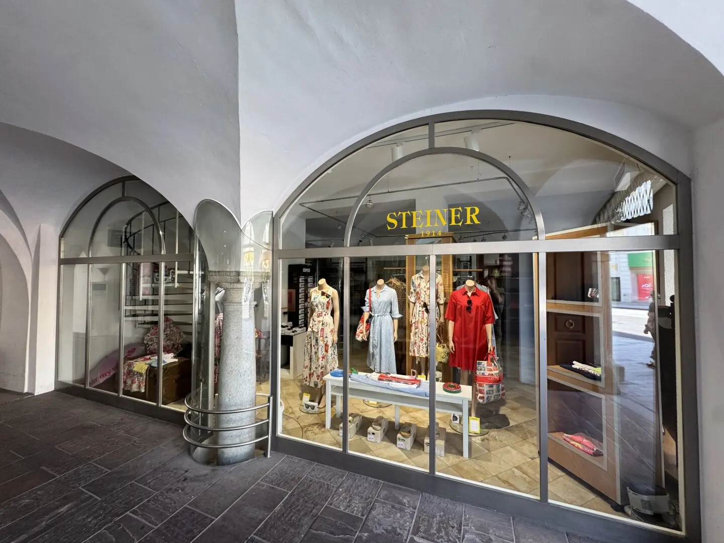 Rental of an attractive retail space in AAA location on Linzer Promenade