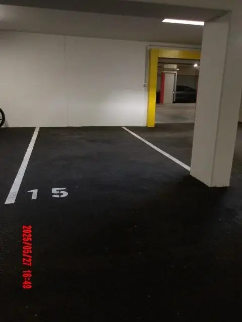 Tiefgaragenstellplatz im Herzen von Wolkersdorf