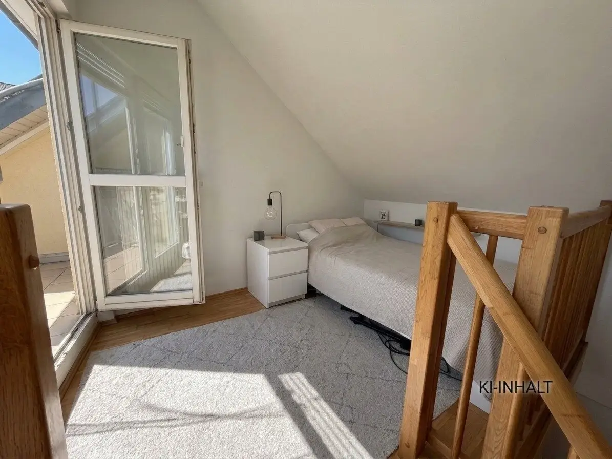 Charming investor highlight in Graz top location: Well rented apartment with gallery and roof terrace