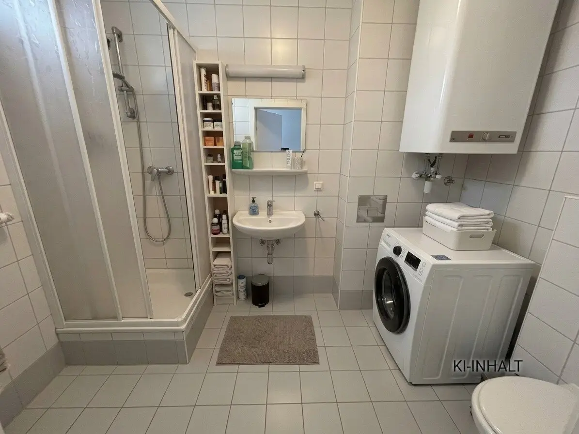 Charming investor highlight in Graz top location: Well rented apartment with gallery and roof terrace