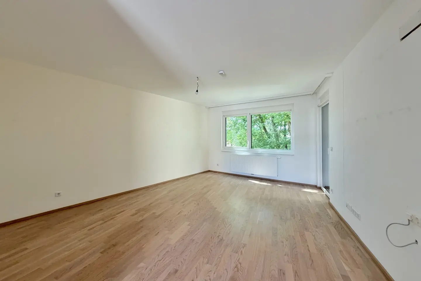 Betreutes Wohnen Dachgeschosswohnung mit Loggia und Lift