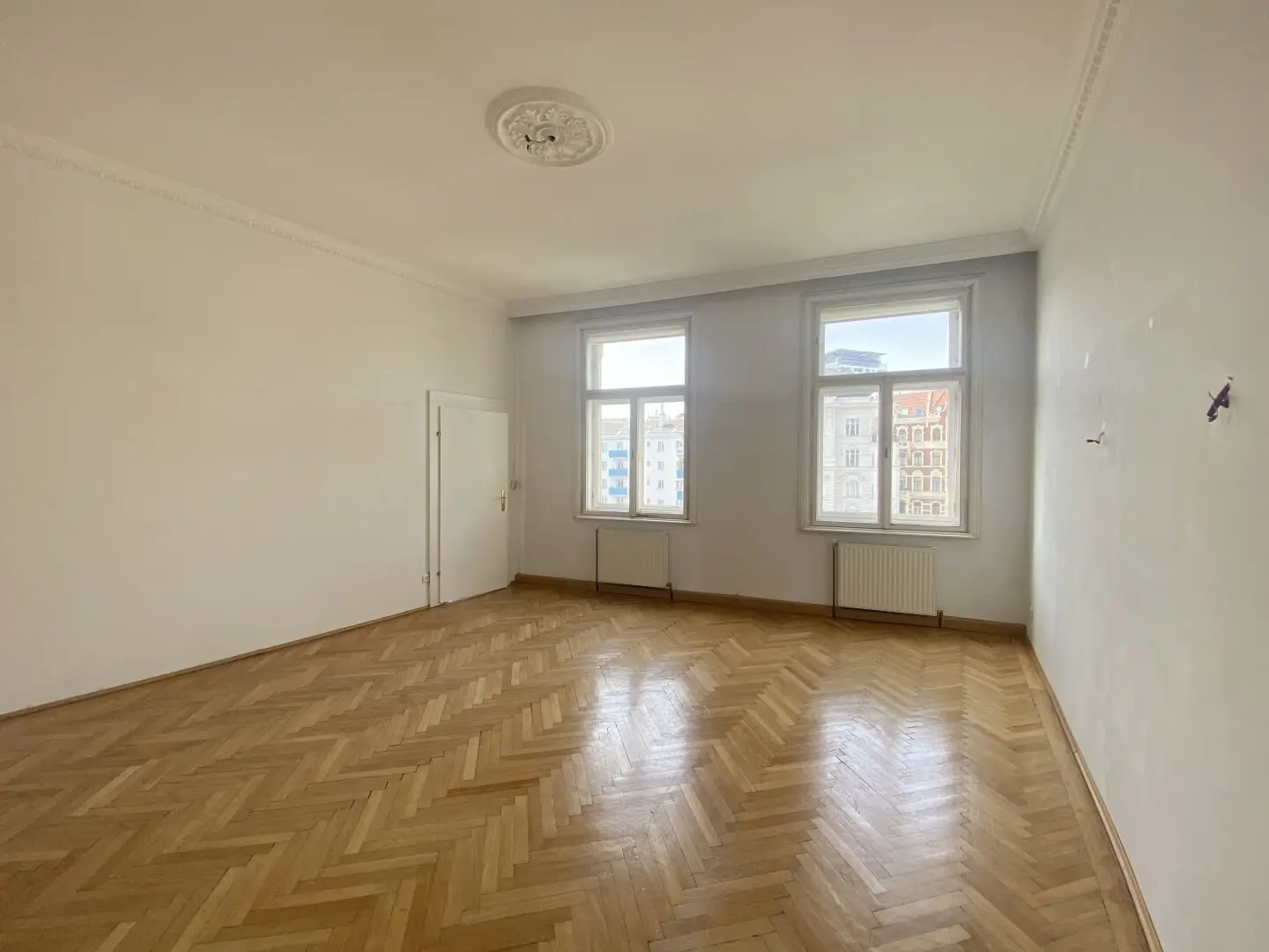 Living near the Naschmarkt 2.5-room apartment for rent