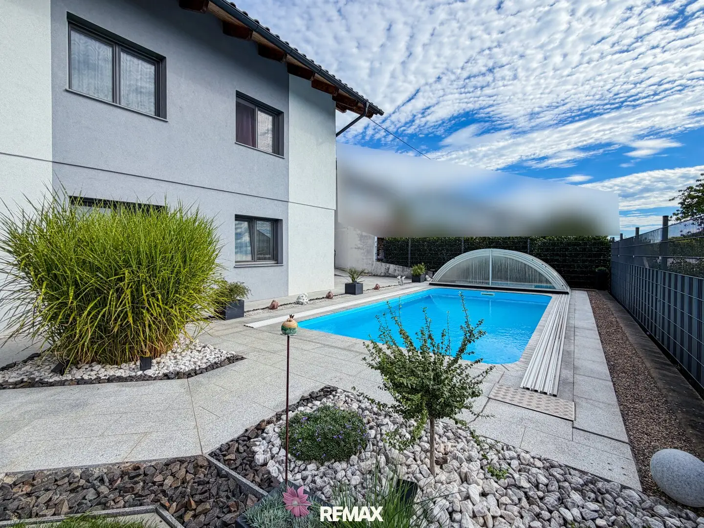 Family idyll in Pregarten | 187 m² living space, garden &amp; pool