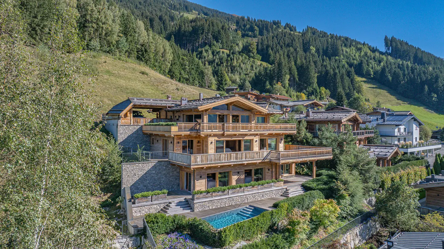 Exklusive Wohnung mit privatem Spa und Panoramablick